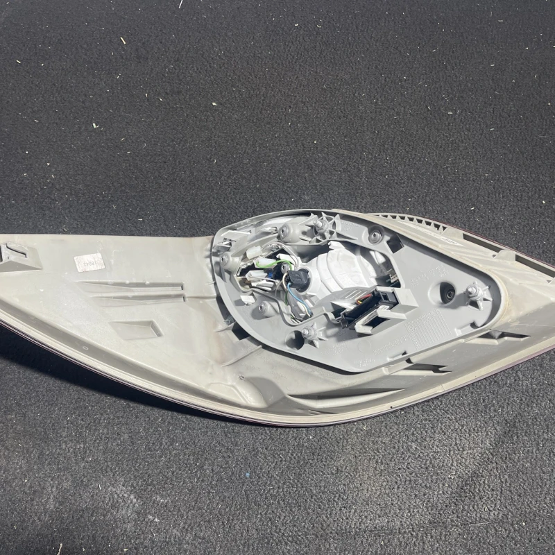 Stop dreapta caroserie / Mercedes-Benz R Class W251 facelift 2011 / Caroserie, oglinzi si faruri