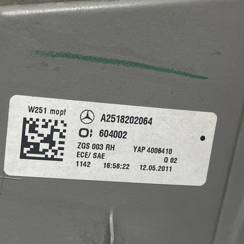 Stop dreapta caroserie / Mercedes-Benz R Class W251 facelift 2011 / Caroserie, oglinzi si faruri