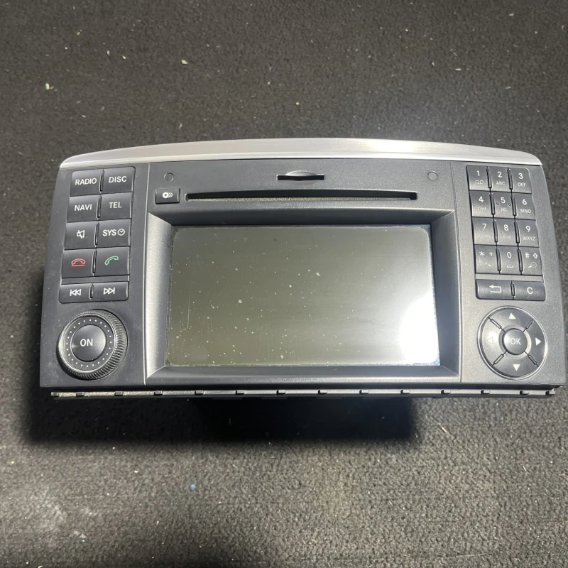 Radio CD / Mercedes-Benz R Class W251 facelift 2011 / Audio si electronice