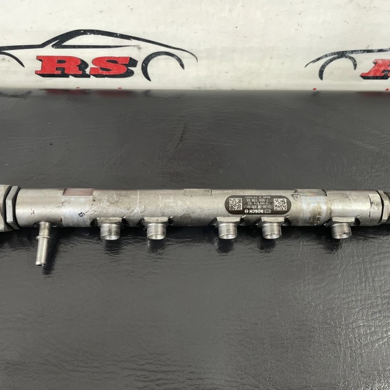 Rampa injectoare cu senzor / BMW Seria 5 F11 2013 / Motor, racire si evacuare