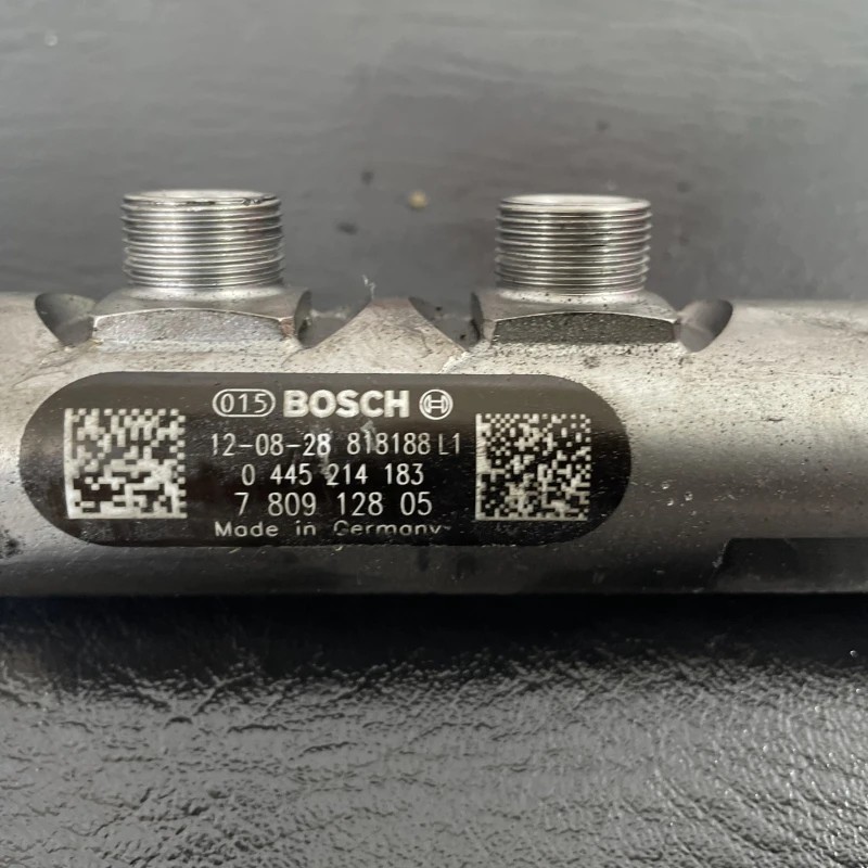 Rampa injectoare cu senzor / BMW Seria 5 F11 2013 / Motor, racire si evacuare