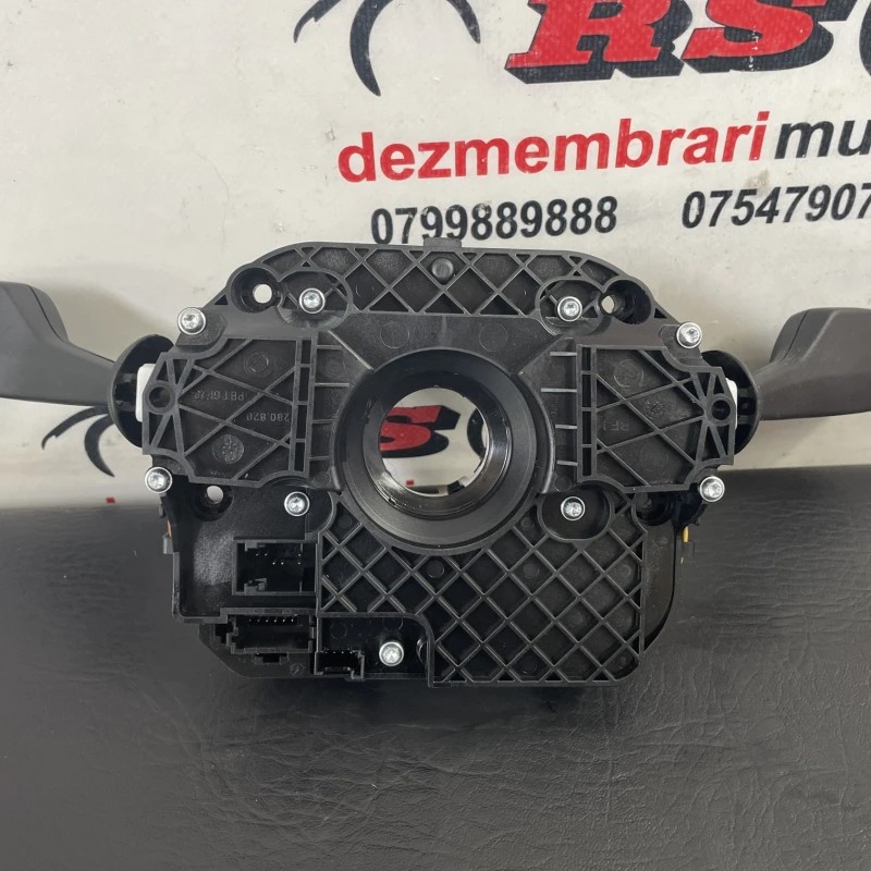 Spira volan cu manete / BMW Seria 5 F11 2013 / Audio si electronice