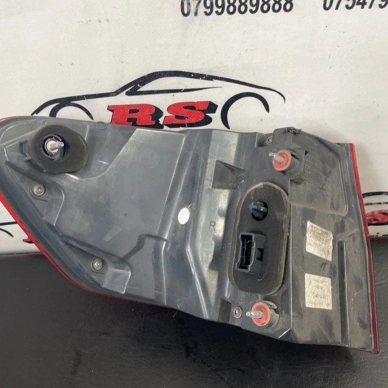 Stop dreapta caroserie / BMW Seria 5 F11 2013 / Caroserie, oglinzi si faruri