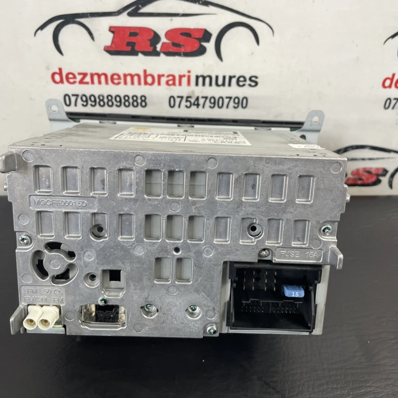 Radio CD / Audi A4 B8 2011 / Audio si electronice