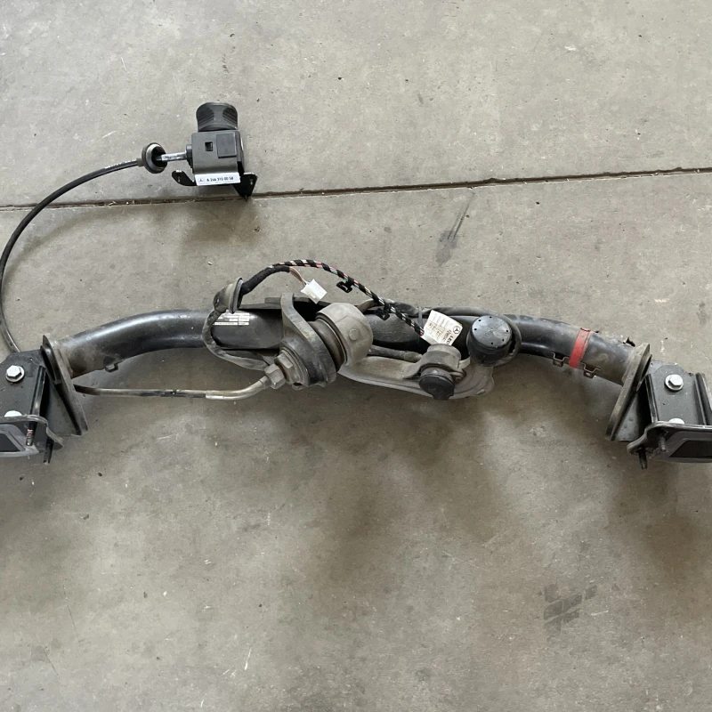 Carlig remorcare electric Mercedes-Benz 
