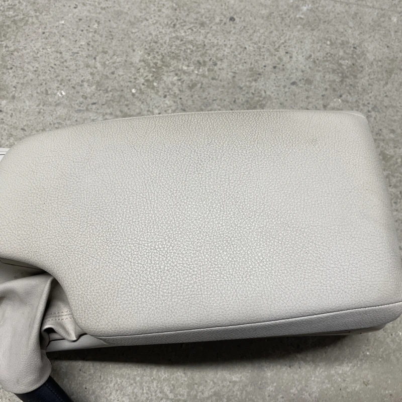 Cotiera centrala / BMW Seria 3 F30 2013 / Interior
