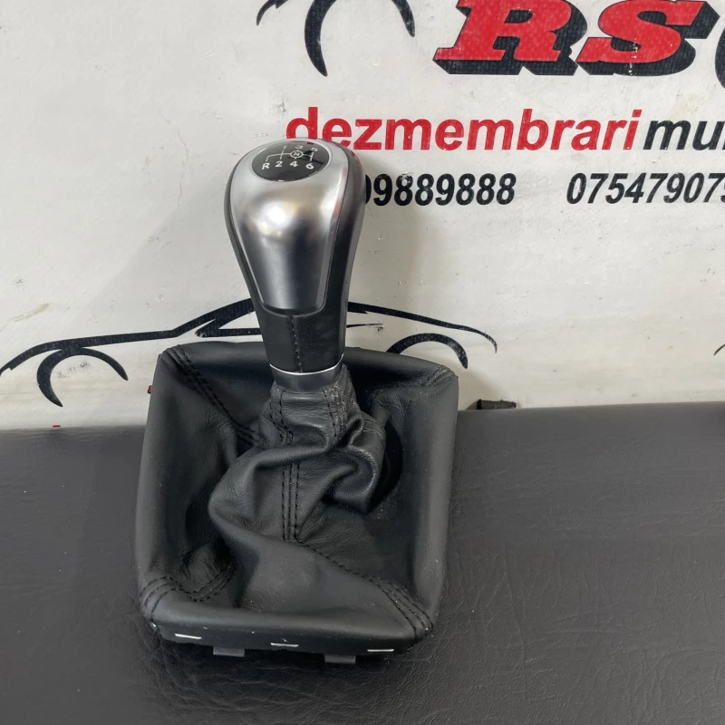 Nuca schimbator Mercedes-Benz 