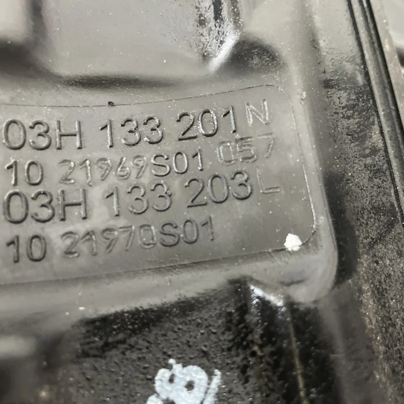 Galerie de admisie / Volkswagen Passat B7 2014 / Motor, racire si evacuare