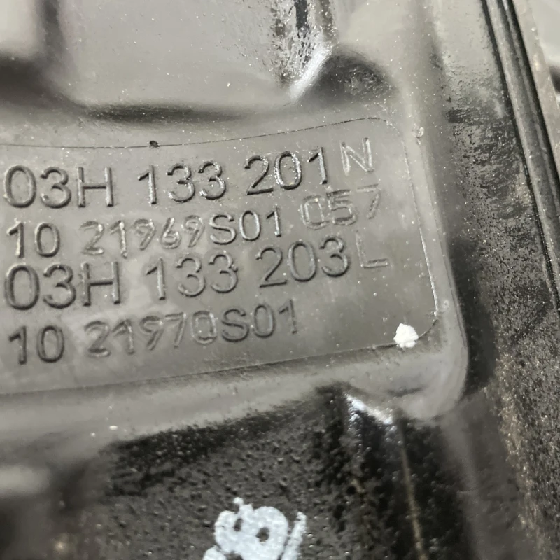 Galerie de admisie / Volkswagen Passat B7 2014 / Motor, racire si evacuare
