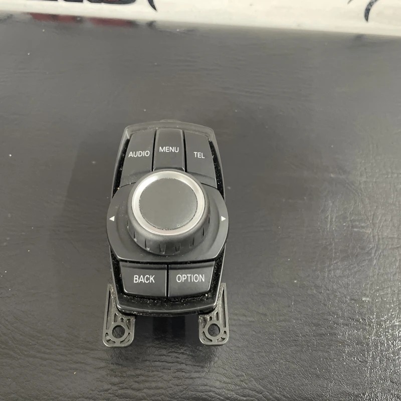 Joystick navigatie / BMW Seria 3 F30 2013 / Interior