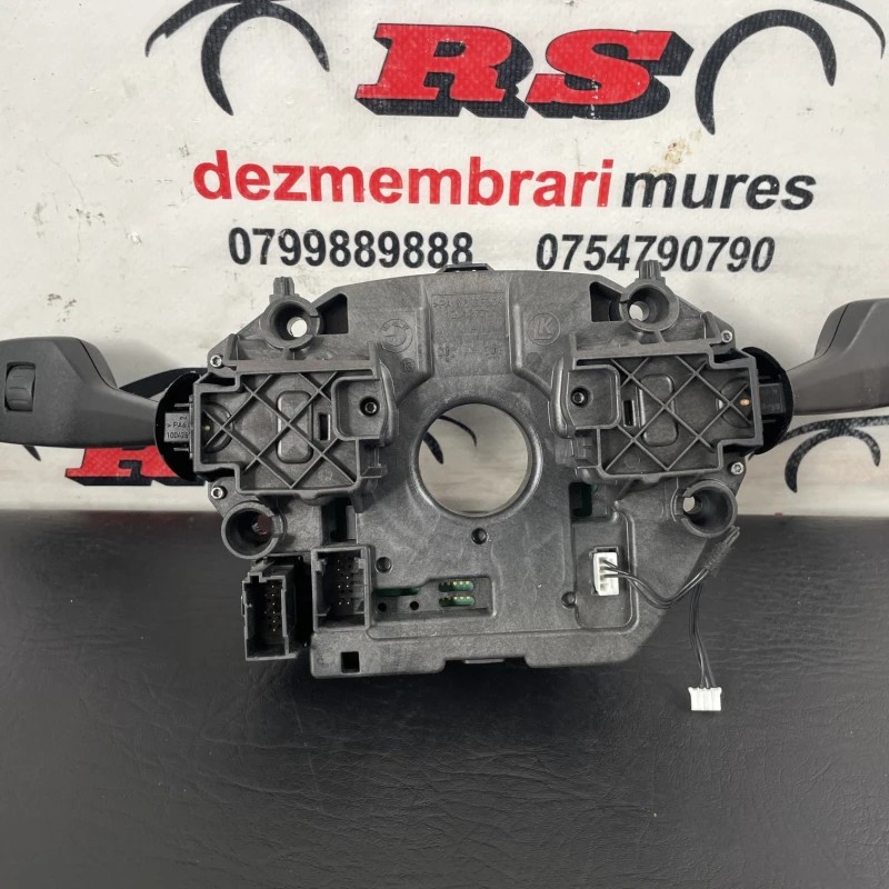 Spira volan cu manete / BMW Seria 3 F30 2013 / Audio si electronice