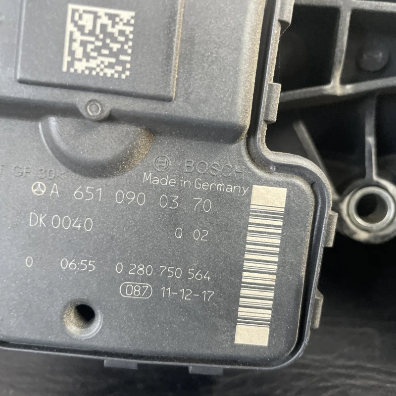 Clapeta de acceleratie / Mercedes-Benz B Class W246 2012 / Motor, racire si evacuare