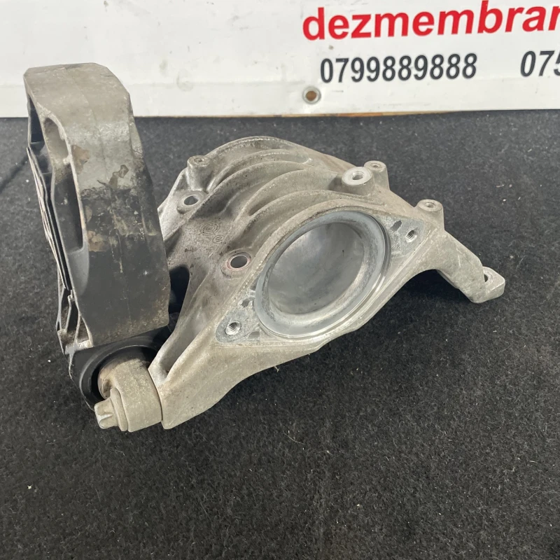 Suport tampon motor / Mercedes-Benz B Class W246 2012 / Motor, racire si evacuare