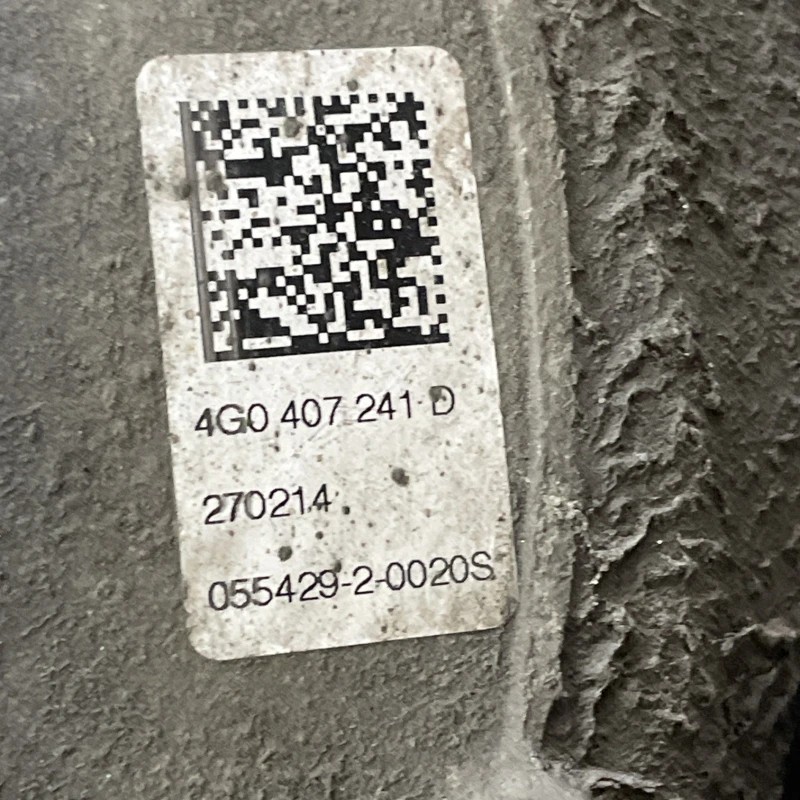 Fuzeta stanga fata / Audi A6 C7 2013 / Directie si suspensie