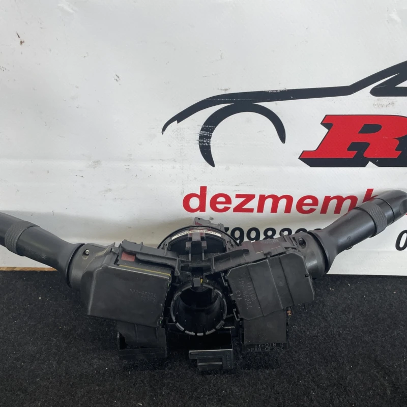Spira volan cu manete / Toyota Hilux  2007 / Audio si electronice