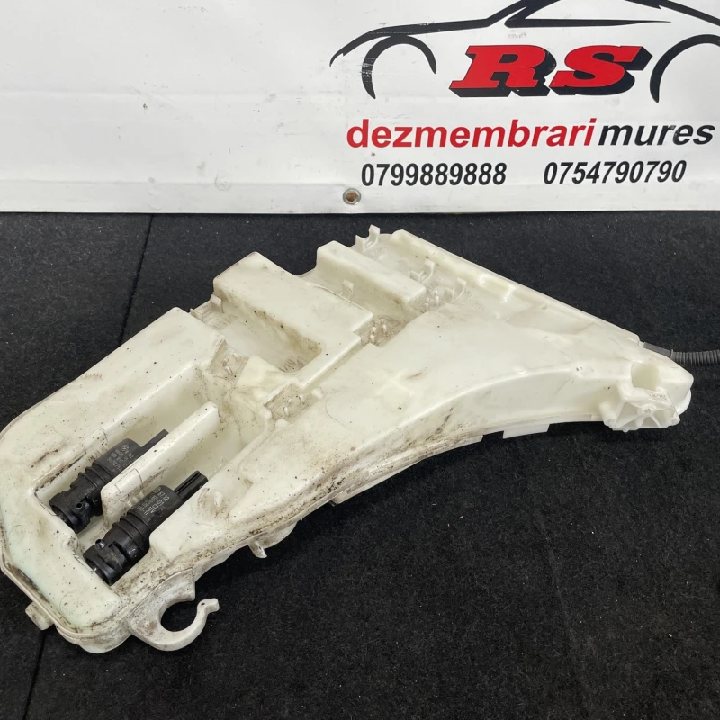 Vas lichid parbriz strop gel / BMW Seria 5 F11 2013 / Caroserie, oglinzi si faruri
