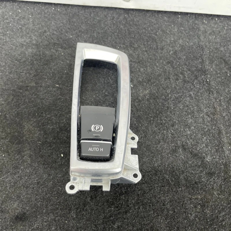 Buton frana de mana BMW Seria 5 F11 2013