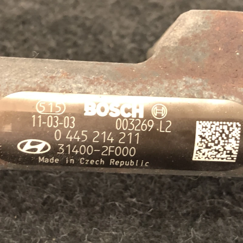 Rampa injectoare cu senzor / Hyundai Santa Fe Santa Fe 2011 / Motor, racire si evacuare