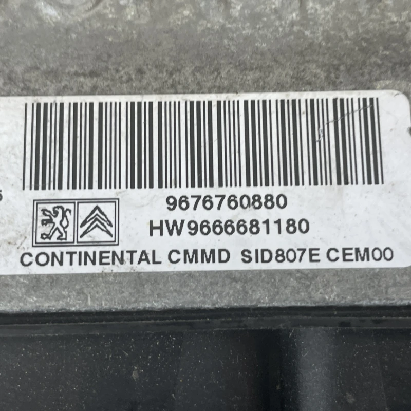 Calculator motor ecu / Peugeot 508 508 2014 / Audio si electronice