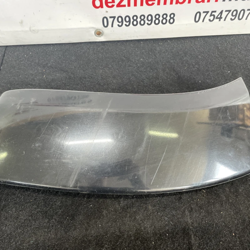 Ornament aripa dreapta spate Toyota 