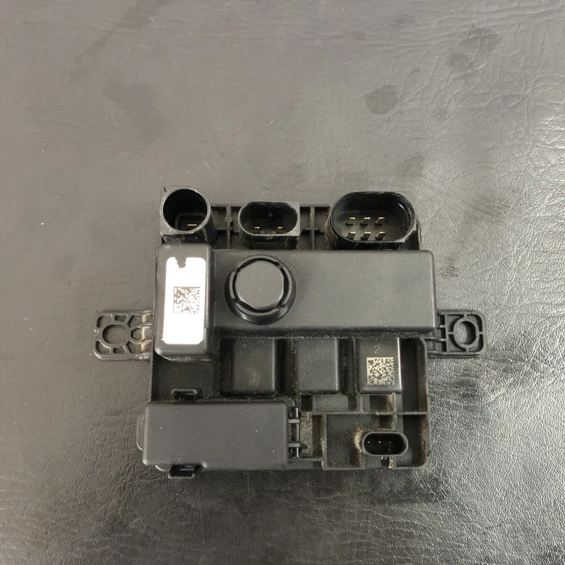 Releu regulator tensiune incarcare BMW 