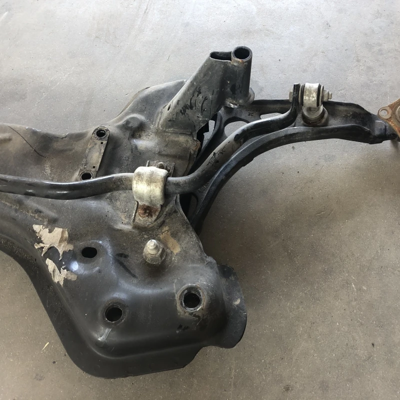 Punte fata jug suport motor / Peugeot Boxer Boxer 2018 / Directie si suspensie