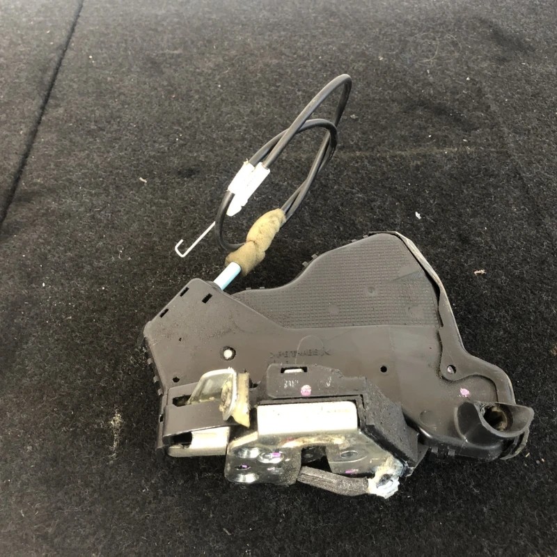 Iala broasca usa stanga fata Toyota Hilux  2007