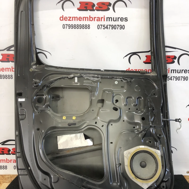 Usa stanga spate / Toyota Hilux  2007 / Caroserie, oglinzi si faruri