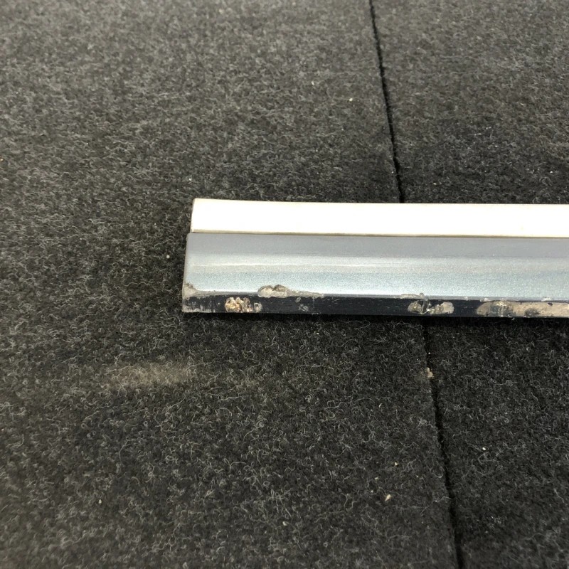 Balamale usa stanga spate / Volkswagen Passat B7 2013 / Caroserie, oglinzi si faruri