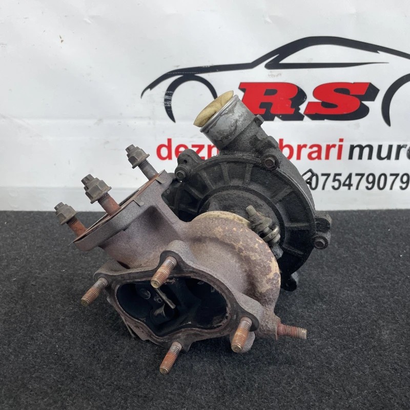 Turbosuflanta turbo turbina / Toyota Hilux AN20 2007 / Motor, racire si evacuare