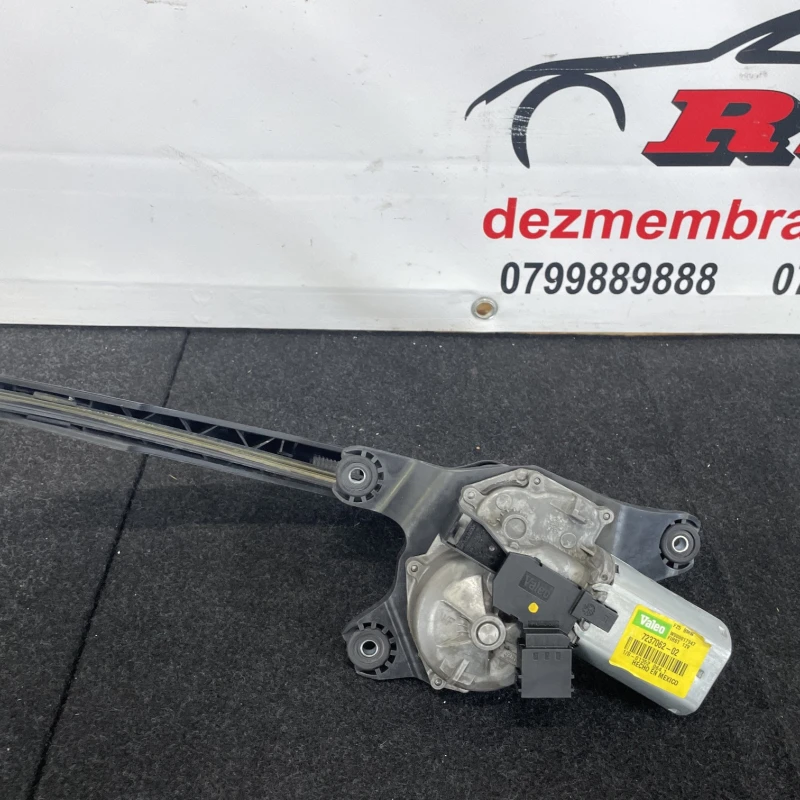 Motoras stergator haion BMW 