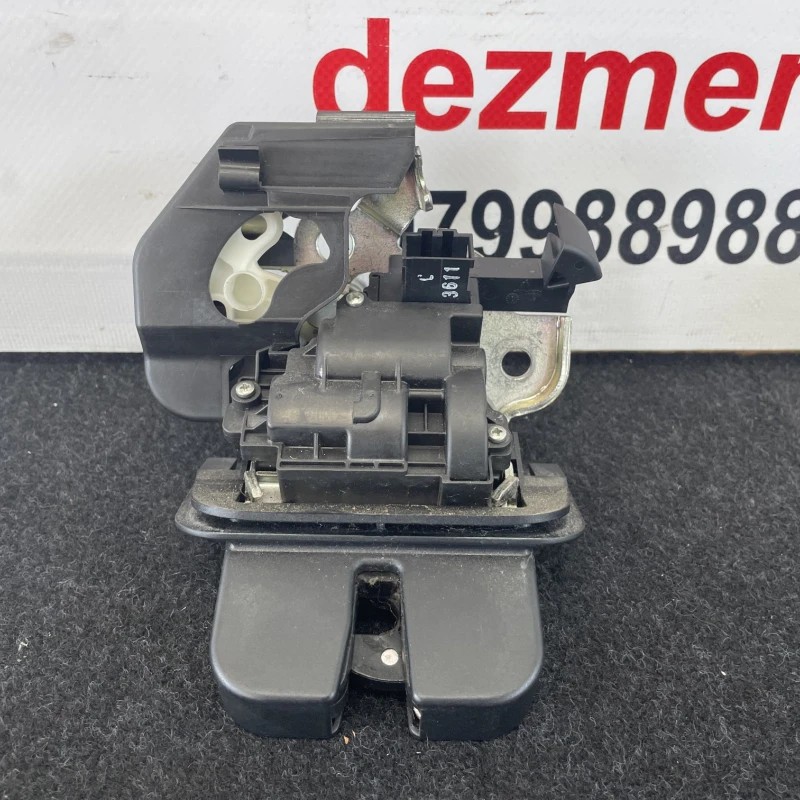 Iala broasca haion Audi A3 8P 2012