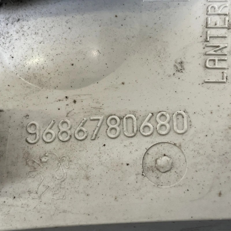 Stop dreapta haion / Peugeot 508 508 2014 / Caroserie, oglinzi si faruri