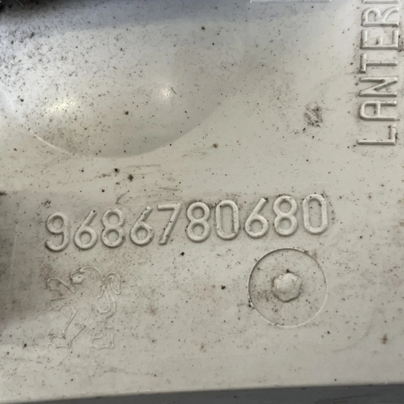 Stop dreapta haion / Peugeot 508 508 2014 / Caroserie, oglinzi si faruri