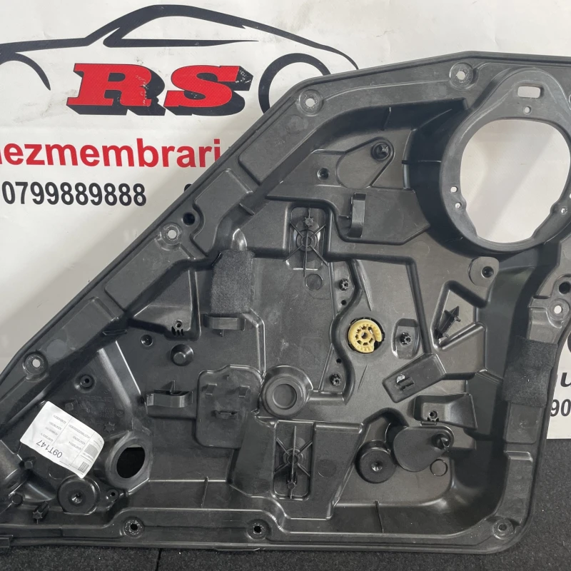 Panou usa cu macara geam dreapta spate / Mercedes-Benz B Class W246 2012 / Caroserie, oglinzi si faruri