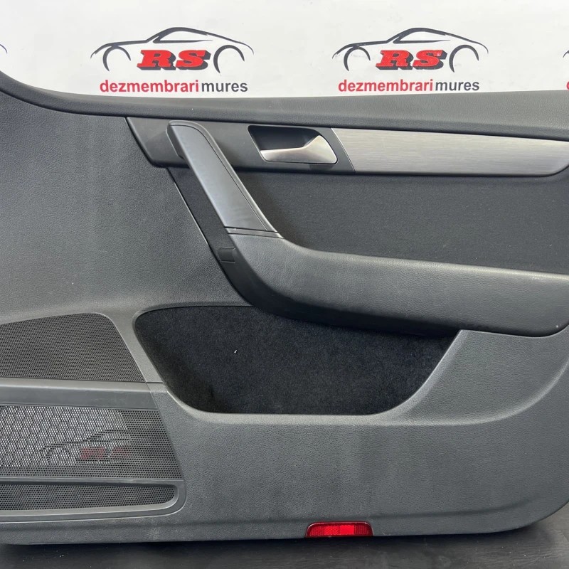Panou tapiterie usa dreapta fata Volkswagen Passat B7 2013