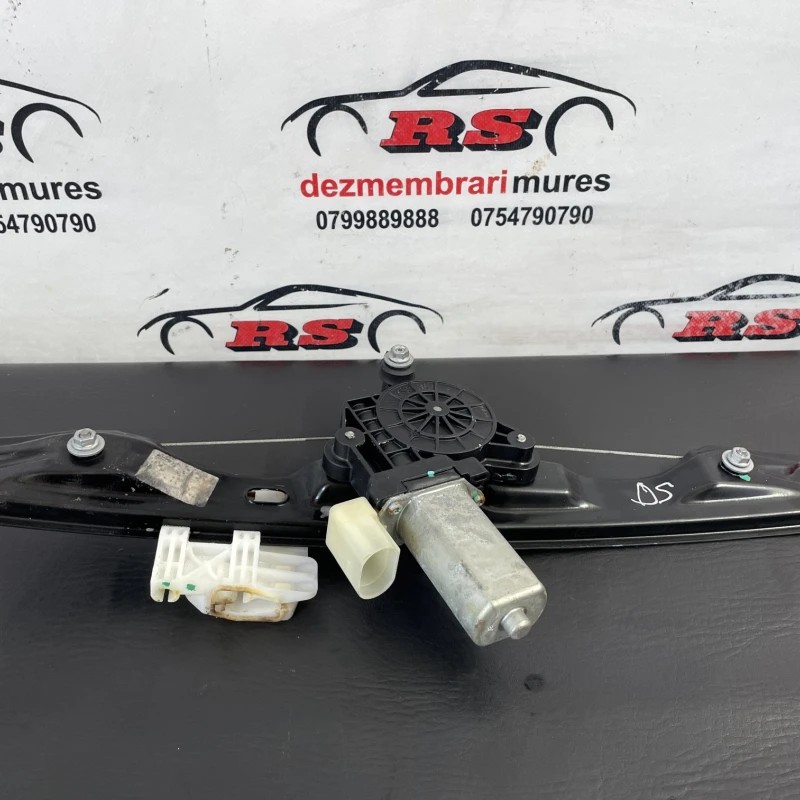 Macara geam dreapta spate cu motoras BMW Seria 3 F30 2013