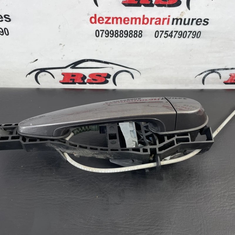 Maner usa dreapta spate / BMW Seria 3 F30 2013 / Caroserie, oglinzi si faruri