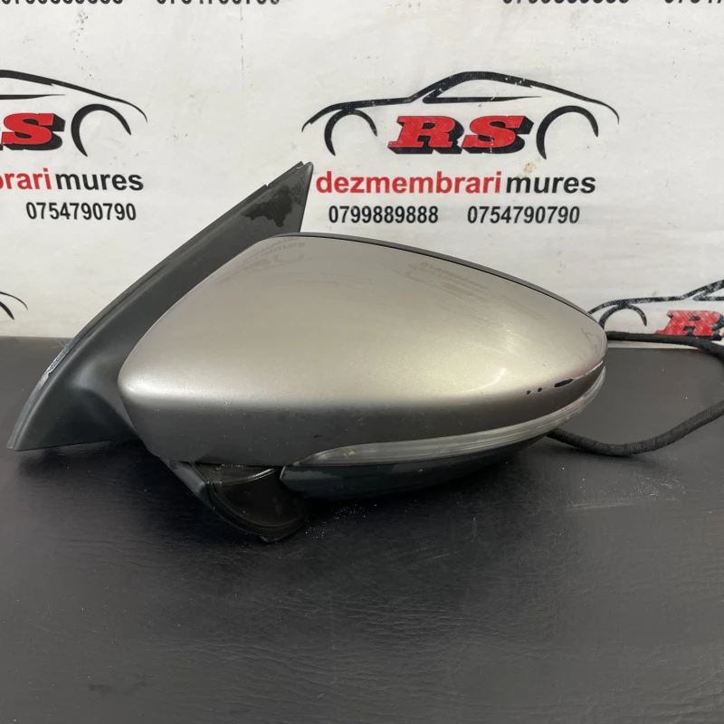 Oglinda stanga rabatabila electric / Volkswagen Passat B7 2014 / Caroserie, oglinzi si faruri
