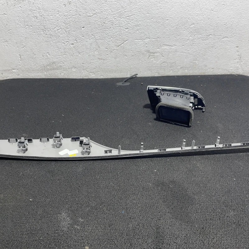 Ornament trim bord / Audi A6 C7 2013 / Interior