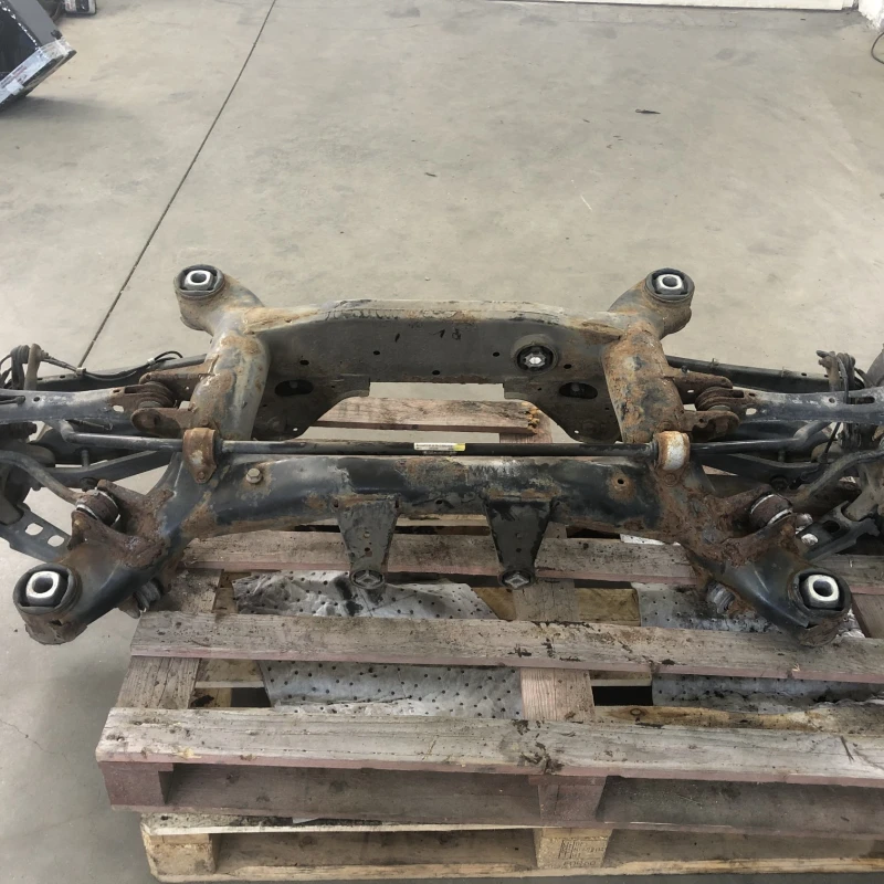 Punte spate / BMW X3 F25 2011 / Directie si suspensie