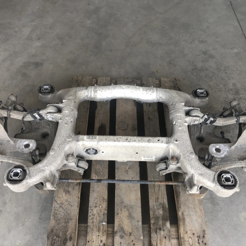 Punte spate / BMW Seria 5 F11 2013 / Directie si suspensie