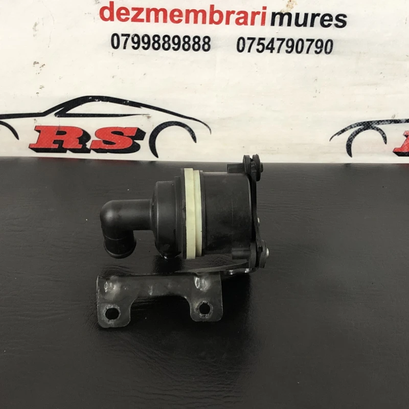 Pompa apa / Audi Q5 8R 2012 / Motor, racire si evacuare