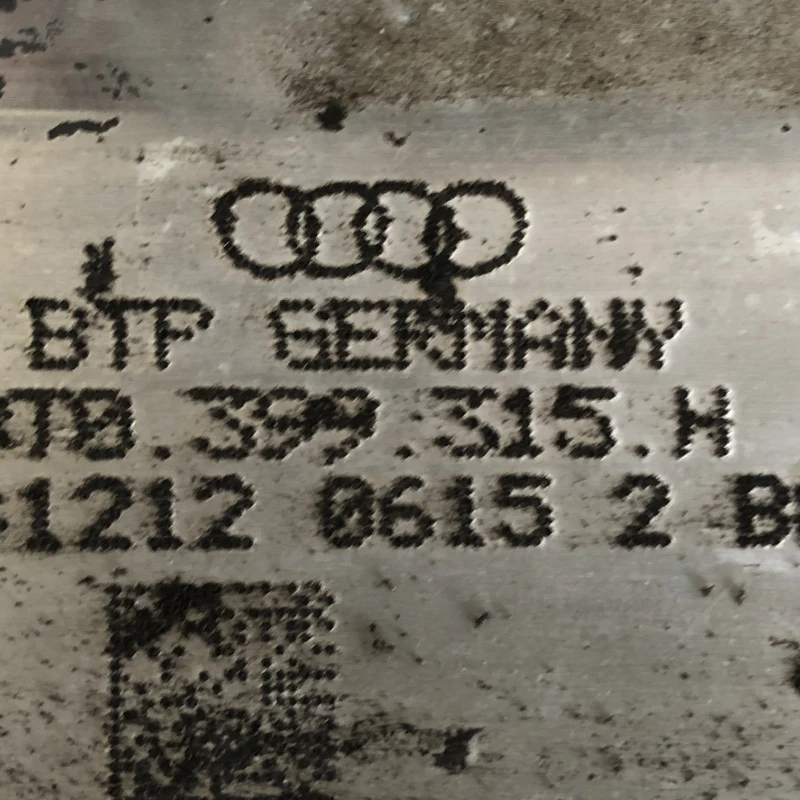 Punte fata jug suport motor / Audi A4 B8 2011 / Directie si suspensie