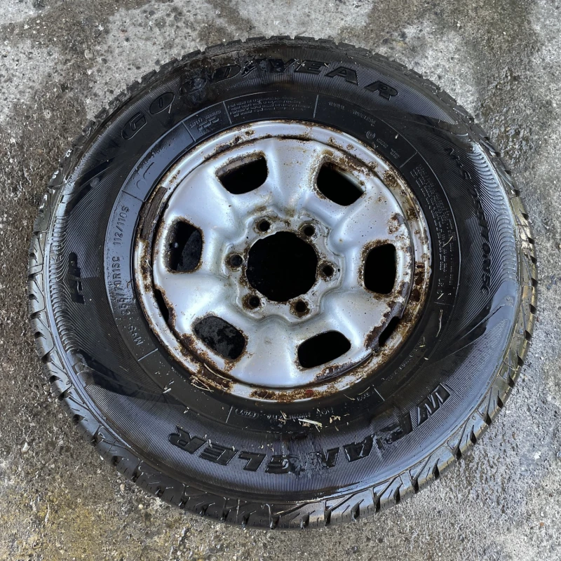 Roata de rezerva / Toyota Hilux 2007 / Jante si roti
