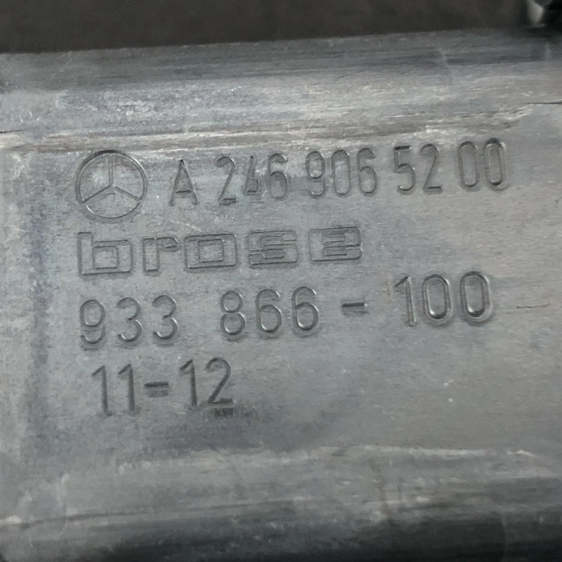 Motoras geam dreapta fata / Mercedes-Benz B Class W246 2012 / Audio si electronice