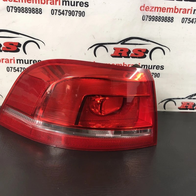 Stop stanga caroserie Volkswagen Passat B7 2013
