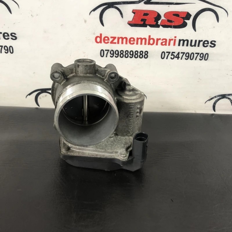 Clapeta de acceleratie / Audi A4 B8 2011 / Motor, racire si evacuare