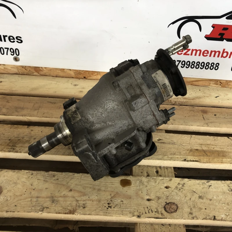 Diferential fata / Volkswagen Passat B7 2013 / Cutie viteze, ambreiaj, transmisie