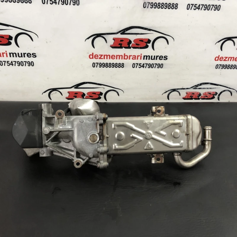 Racitor gaze egr / Volkswagen Passat B7 2013 / Motor, racire si evacuare